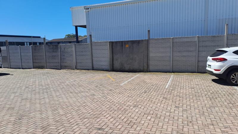 To Let commercial Property for Rent in Walmer Eastern Cape